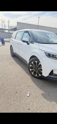 كيا كرنفال • ٢٠٣٢ • فول مواصفات