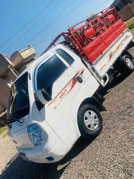 السلام عليكم كيا موديل 2010مسجل صلاح الدين مابيه اظباره وبيها منفيس  السياره علا وظع الشركه بيها حصه كاز محرك شرط كير شرط شاصي شرط تبريد تدفئه مكفوله من الصبق السعر ( 68 ) وبيها مجال مكان السياره الشرقاط ملاحظه المحجل مومعاها  البيع نقد بدون مرواوس 

***********
***********
