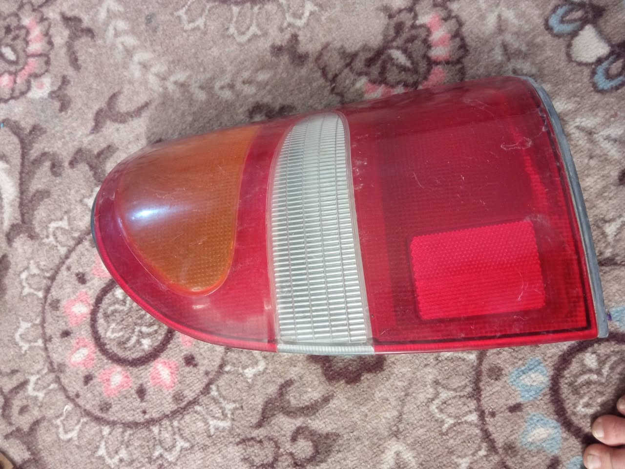 غراض بريجو كلهن شغالات ونضيفات
المروحه ب 15 الف 
عينه وصينيه ب 50 الف 
بگ لايت اصلي شرط ب 25 الف 
قبق ستيرن ب 10 الف 
مكان النجف الرضويه 
***********
