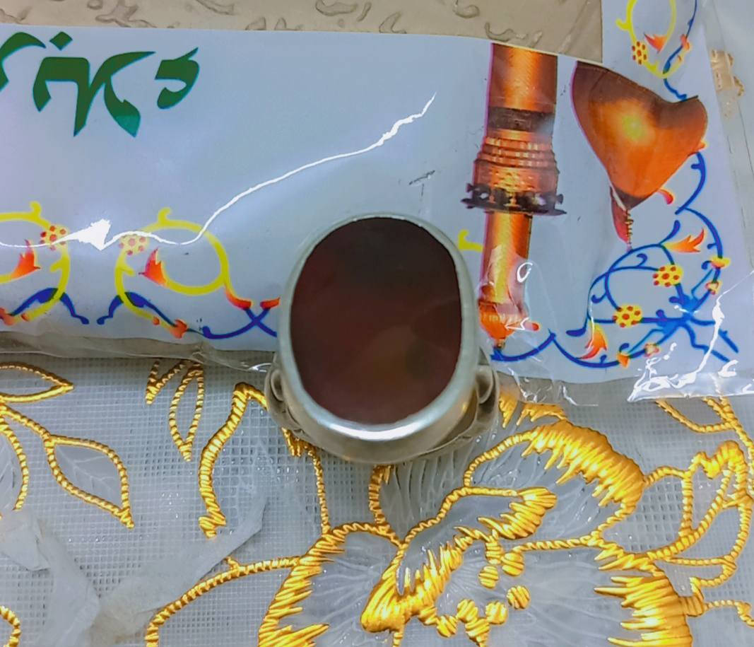 السلام عليكم (متاح)
عقيق يماني ، اوبال 
للاستفسار الخاص موجود وبالخدمة


**إذا كنت صاحب هذا الإعلان وتريد حذفه لأي سبب، رجاءا أرسل رسالة إلى الدعم الفني**