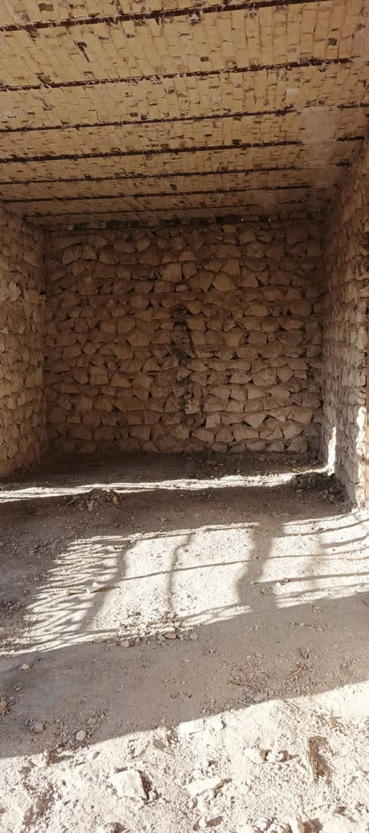 بيت هيكل مبني من حجر وياه كاع٩٠٠ متر زراعي للبيع طريق ديوانيه دغارةنزلة المعمل الغاز
البيت بيه غرفتين و مطبخ و براني صحيات خارجية  مساحته ٢٠٠ متر

متوفر كهرباء و ماي و تبليط

  طريق ديوانيه دغارة نزلة المعمل الغاز بالقرب من مجمع النرجس

***********
