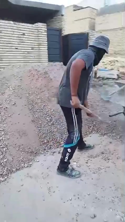 السلام عليكم عمال يفاش السبيس و حدله القلع المنازل وتفليش وصبت نظافه استفسار اتصال على الرقم  ***********
