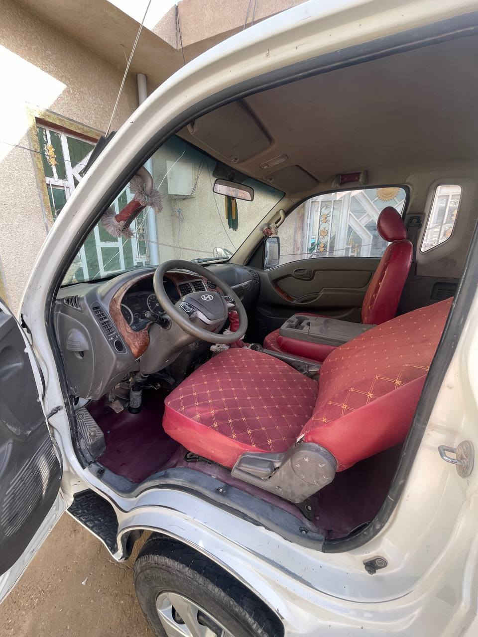 كيا للبيع بورتر 2014 بدون محرك لاستفسار *********** رقم واسط
