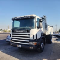 شاحنة • بدون تفاصيل