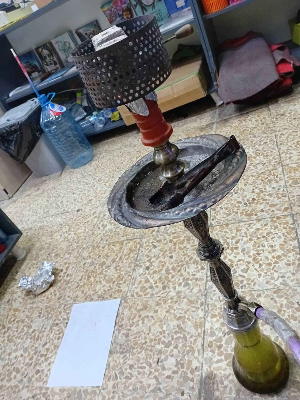 نركيله للبيع سوري النركيله كلها براص زايد البوري اللي ابطنه النركيله نحاس نركيله فول فول  واحد على واحد معمر عليها عنب نرجيله للبيع داخل الموصل السعر 80 وبها مجال للطيبين والرقم للتواصل***********
