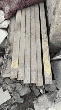 شيلمان للبيع الطول 3ونص المتر ب 8 العنوان مدينة الصدر ***********
