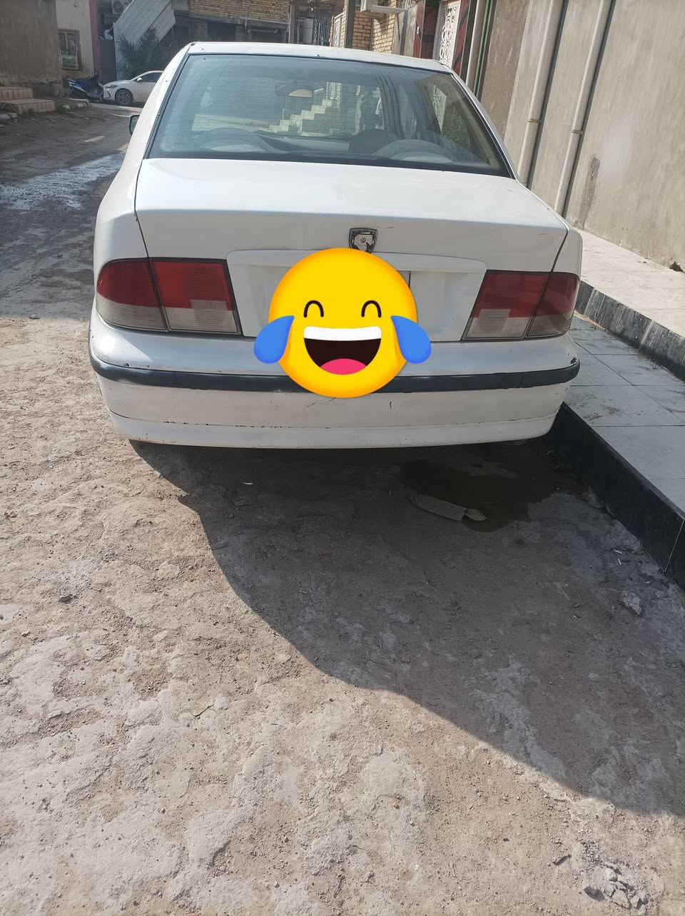 السلام عليكم سمند للبيع موديل 11 محور كورلا العنوان الناصريه قضاء الشطره للاستفسار أتصل على الرقم *********** الرقم بيه واتساب
