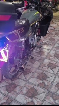 ايراني • نظيف • معدل