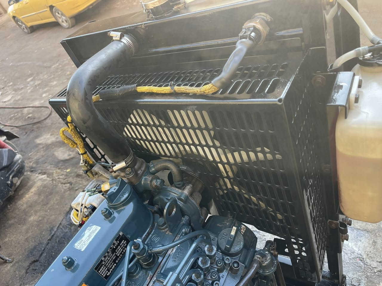 القدره: 13.6كيفي  
المبيريه 56 امبير
سنكل فيز 220 
المحرك:4بستم  حجم 1505
نوع الملف: استامفورد 
مع سستم بروتكشن كامل للحمايه
ونظام اوتو
بلادي عل وضع الشركة شرط الشغل والضمان 
موجود توصيل جميع المحافظات
لمعرفة السعر فقط الاتصال:-
العنوان:بابل/الحله/ باب المشهد
***********
***********
