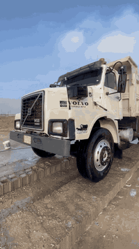 فالفو موديل 91 جاهز لشغل ولا برغي نقص مكينه 22 انتركلار لا صرف ولا بخار تخم تاير مجموع النكي كير 3/3 رقم انبار مشروع وطني بسمي لل 28 تحويل ثاني يوم تبريد وا منضومه مالي مقطوره كامل كرسي هواء وا بنيد فايبر مكان الكوت لي الاستفسار اتصال 
‏‭٠٧٧٦ ٦٢٨ ٢٠٩٨‬
‏‭٠٧٧١ ٤٧١ ١٤٦٨‬
