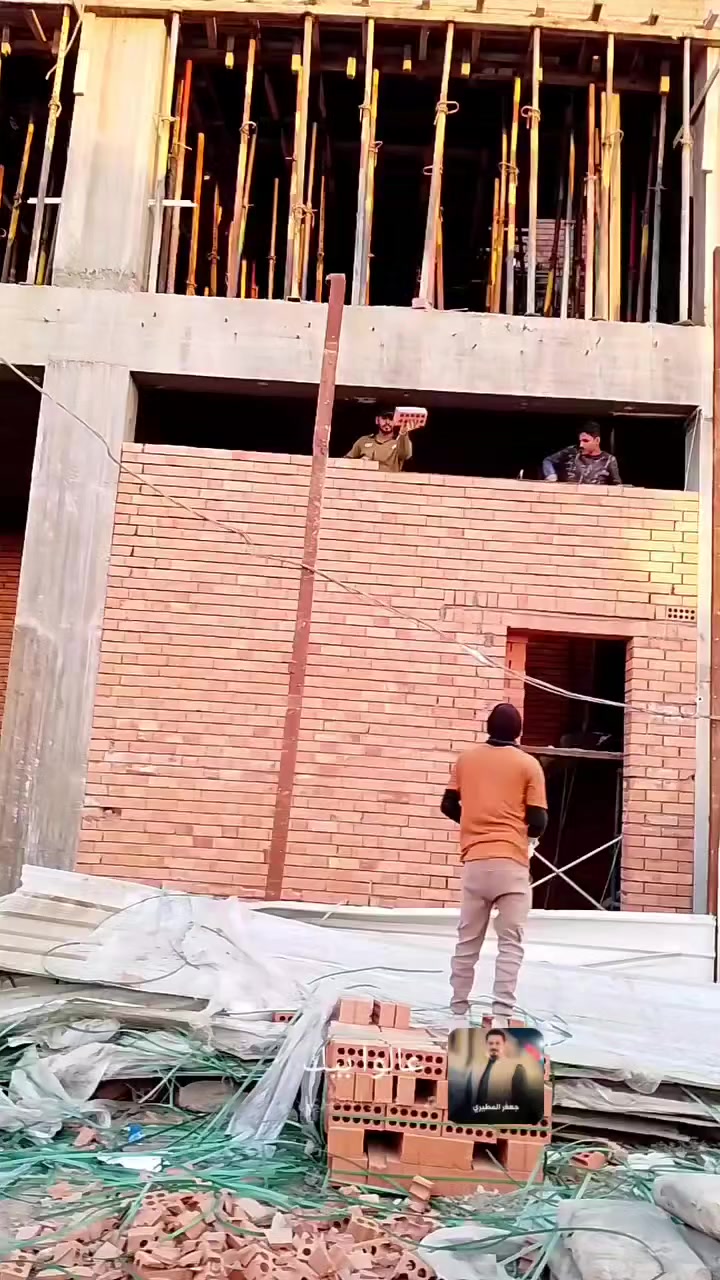 كادر خلفات شغل درجه اولى والتزام بل موعد ***********
