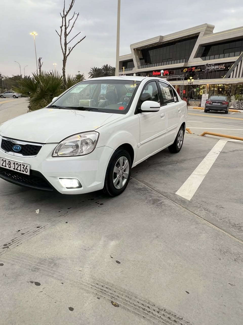 سلام عليكم عندي كيه ريو ٢٠١٢  خليجي   رقم سليمانيه شرط تحويل بسمي  داخل بيجي بدون حادث تخم تاير صدر امامي خلفي كلهه جديد بيهه شبر بارد وشبر صبغ سونار مرفوق بل منشور سياره احله من صور مال جناي  مكان ديالي بعقوبه ***********
