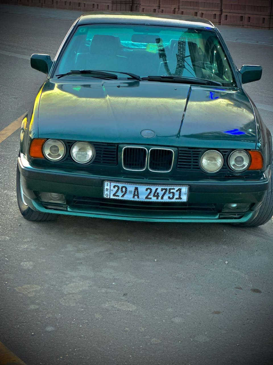 سلام عليكم بيم حجم 520
موديل 89صبغ عام للجماليه 
مكينه بيهه بدايت تبخير قليل 
تبريد شغال رقم النكليزي بسمي 
كير اوتو سياره حلوه مال بيت
مكاني بغداد الغزاليه 
السعر 33وبيهه مجال
التواصل ***********
