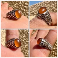 خاتم قديم • عقيق اصفر • مقتنيات الامام الحسين