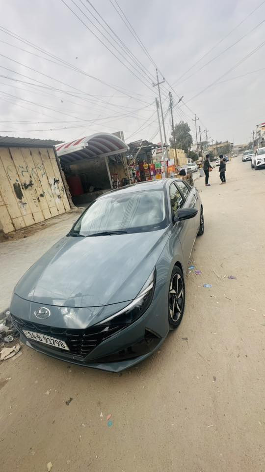 سلام  عليكم الانتره 22لمتدد فول الفول معروف مواصفات لمتد سياره امريكيه داخله سرقه بيهه طخه بل دوسه والباقي السياره جديده 
السعر 75وبيهه مجال 
مكاني بصره 
رقم الهاتف ***********
