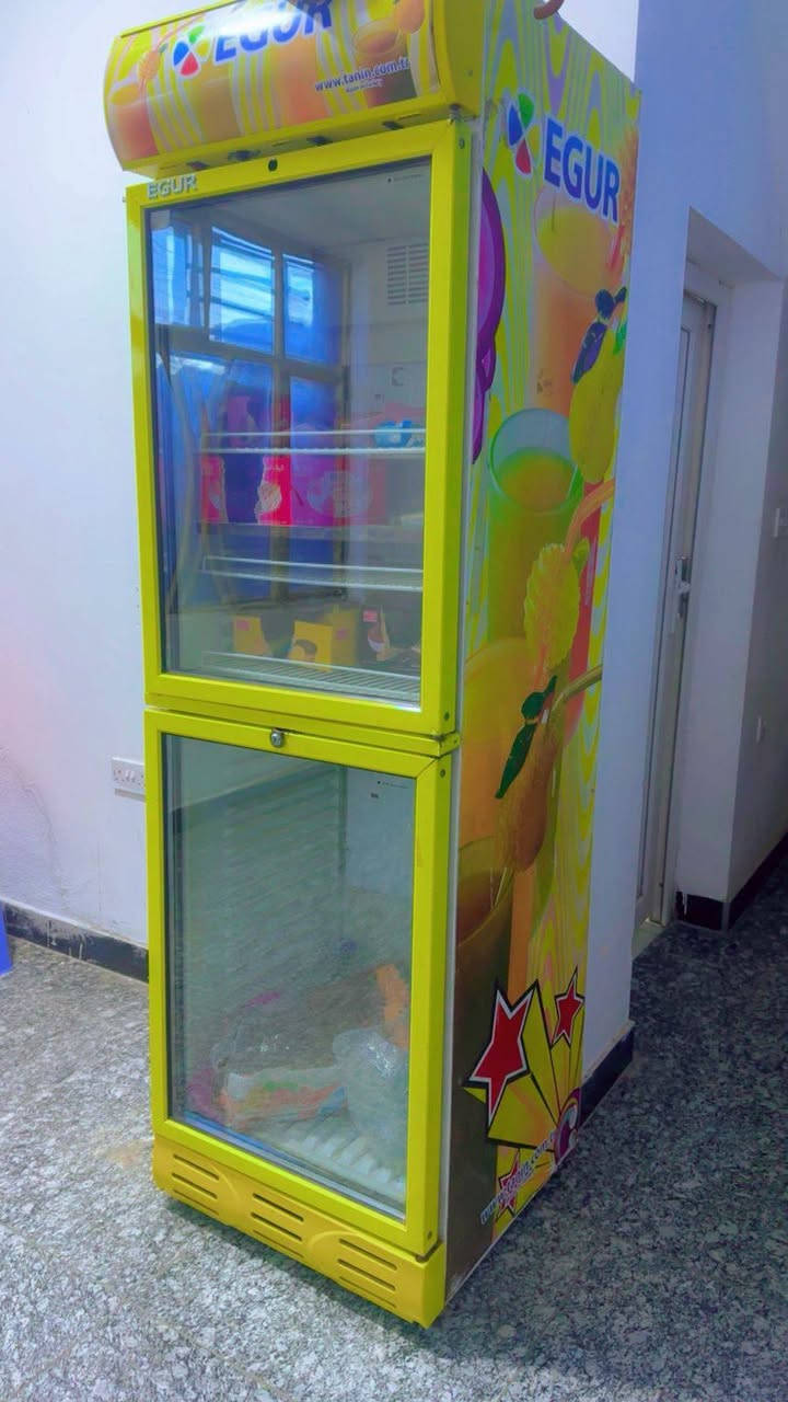 أغراض جديده مستخدمه قليل للبيع وعندي بعد كم رحله خشب وكم لعبه وسبلت أبو طن مو اقتصادي و٤ مبردات حجم كبير نوعيه العالميه لتواصل  
***********

بغداد حي جهاد
