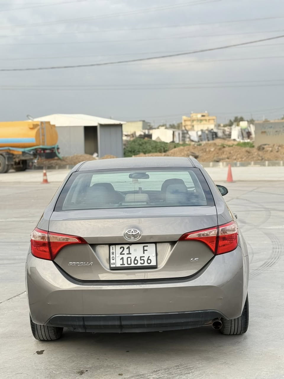 تويتا كرولا (2018)   مه كينه  گه وره ٢٠ به  شه رت گير مه كينه ته بريد  ٩٩ميل روشتوه   سه نه وي ره قه مي  تازه ييه  تا ٢٠٣٠به ناو خومه وه يه به شه رت تحويل خه رامه      چوارتاييه تازه سه در  تازه     سه ياره زور تازه يه  يك  بارجه ي بويا خه  سونه ريم    داناوه    سعر    123$ گلا  

 ژماره تلفون   ***********
