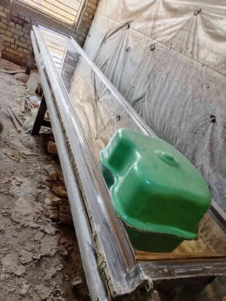 قوالب إستعمال قليل للبيع ***********
