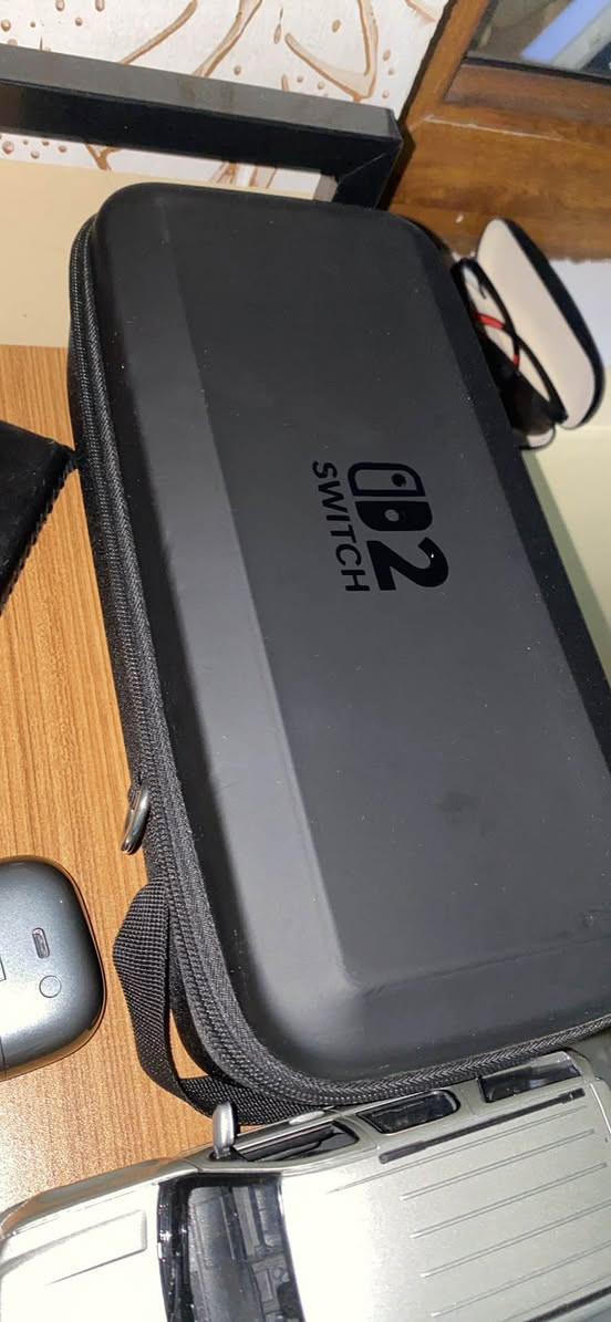 ينتندو سويتش OLED
ذاكرة داخلية 64 جيجا بايت
الجهاز جديد وفاضي بدون مشاكل
كرتونته موجودة وكامل الملحقات والقطع مالته موجودة
الجهاز معدل (مود) بالـ CHIP، يعني هاك شده
تقدر تستخدمه مثل كمبيوتر صغير لأن نظامه لينكس يشتغل عليه، وأيضاً مثل آيباد لأنه نظام أندرويد يشتغل عليه
الذاكرة ماركتها SanDisk بسعة 128 جيجا موجودة وماله

📢 متوفر للبيع مباشرة، أي شخص مهتم يگدر يتواصل ويا

Nintendow switch oled
بیرگەی ٦٤ گێگا بایت 
جیهازەکە زۆر خاوێنە بێ کێشەیە 
کارتۆنی خۆی ماوە جانتایەکیشی لەگەڵە هەموو ئەشیایەکانیشی ماوە 
جیهازەکە مۆد چیپ کراوە
واتا هاک کراوە 
ئەتوانی وەک کۆمپیتەرێکی بچووک بەکاری بێنیت چونکە  سیستەمە لینەکس ئەچێتە سەری وەک ئایپادیش ئەتوانی بەکاری بێنیت چونکە سیستەمە ئەندۆید ئەچێتە سەری میمۆریەکە مارکە. San disck لە جۆری ١٢٧ گێگای لەگەڵە كيفري, ديالى


**إذا كنت صاحب هذا الإعلان وتريد حذفه لأي سبب، رجاءا أرسل رسالة إلى الدعم الفني**