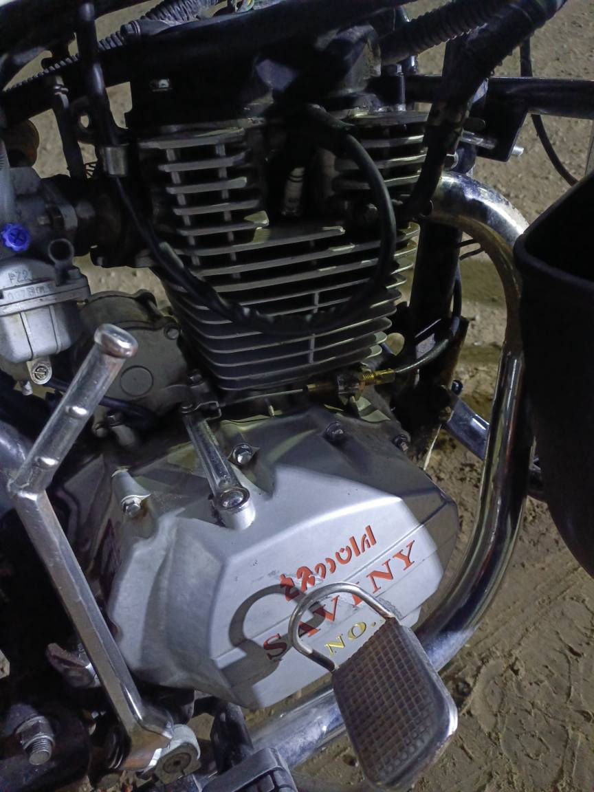 سيفان 5 كير ختم سونلنك مديل 22 دراجة شغالة كلشي باتري جديد قبل سبوع تقريبا مجفت اوراق موجودة خير من الله مكاني الدورة المهدية ب 375 و بيها مجال 
*********** بغداد, العراق
