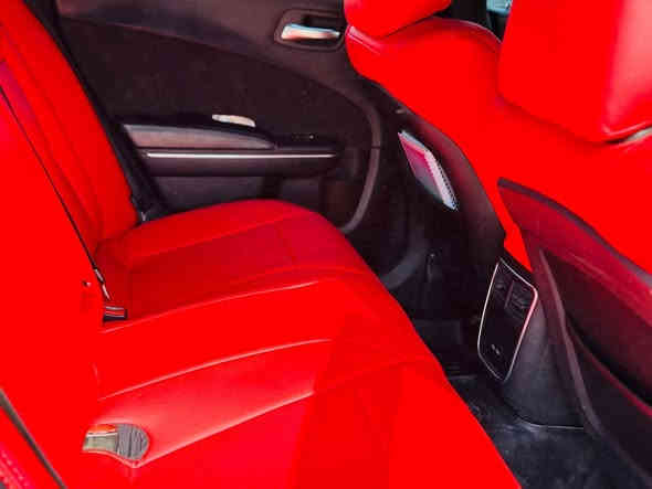 السلام عليكم جارجر gt مديل 2016
كلين تايتل بدون قطره صبغ مكفاله حتى براغيه
مواصفات فول عدا فتحه 
ماشيه 130
مكاني بغداد حي الجهاد 
السعر 190 وبيه مجال 
***********‏‪
‏‪***********‬‏
