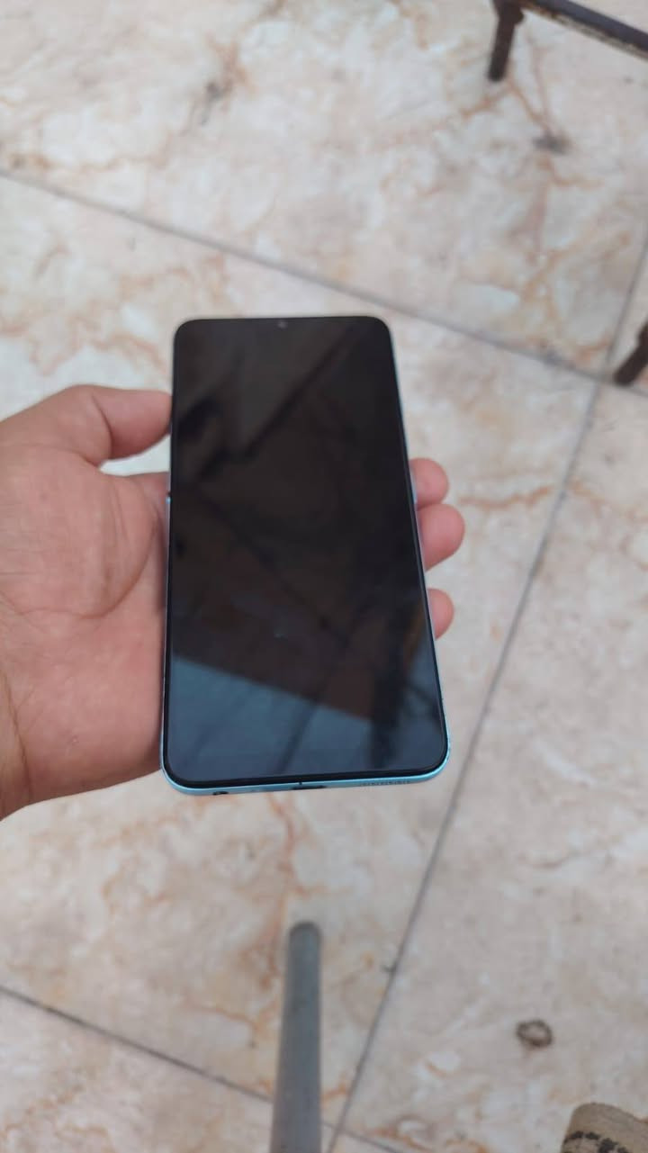 تكنو  نظيف فول ذاكره 64 رام 4+4 بطاريه 5000 سعر 90 واتساب ***********
