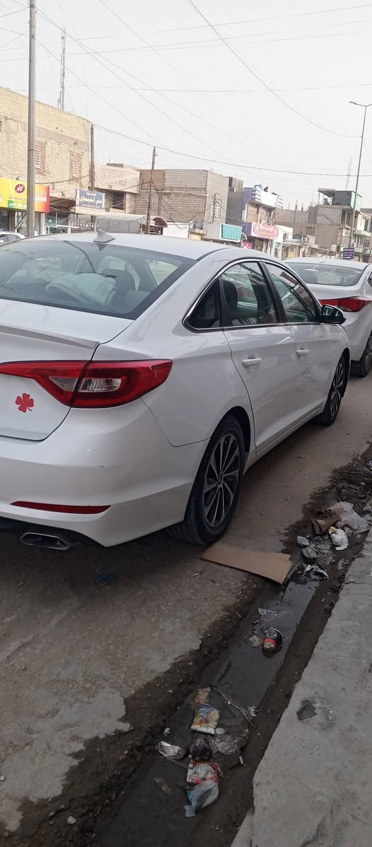 السلام عليكم ورحمه الله سوناتا موديل 17 بيه جاملغ وبنيد صبغ فقط بدون داخل نفسهن ليبل واحد جاهزه كير مكينه شرط بدون تنقيص كازكت معله بدون ايدونز حلوه مال جناي  
تريد وكاله تريد تحويل السعر 118 بيه مجال قليل تحكمات  نضام سبورت انضمه قافل سرعه تبريد ثلج تدفئه لايت زنون 
الاستفسار *********** وتساب مكاني نجف
