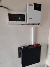 3 ألواح 620 واط • بطارية 3 كيلوواط • انفيرتر 3.6 كيلوواط SRNE