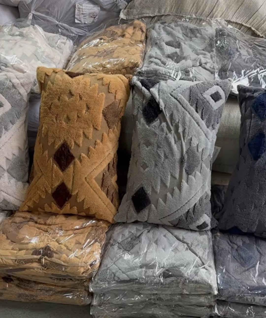 اللهم صل على محمد وآل محمد 

#موسم_الصيفي

#تخفيضات

تم وصول وجه مخده بوهيمي ثقيل 

وصول وجه كوشه بوهيمي ثقيل 

#اسعار_مناسبة_جدا

#كل_هلا_بيكم🌷🌷
 
العنوان 📍

حي الصدرين الثانية خلف مدرسه حسان بن ثابت 

#توجد_خدمة_توصيل_داخل_قضاء_النصر
#للاستفسار_مراسله_الصفحة

#متابعة_حسابنا_الانستغرام

https://instagram.com/alii_hh90?igshid=NGVhN2U2NjQ0Yg==

#متابعة_البيج_الفيسبوك 
 https://www.facebook.com/profile.php?id=100063565641788&mibextid=ZbWKwL

#تابعونا_على_قناة_تيليكرام 

https://t.me/ali90hassan

#الموقع : 👇👇
https://maps.app.goo.gl/
zwWjN2RgJpc2G6k


**إذا كنت صاحب هذا الإعلان وتريد حذفه لأي سبب، رجاءا أرسل رسالة إلى الدعم الفني**