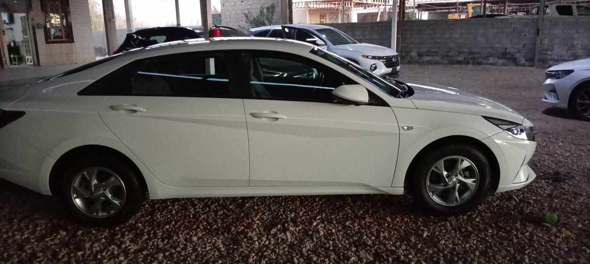 السلام عليكم للبيع هونداي النترا موديل 2022 خليجي كفاله عامه رقم القادسيه معوقين  محرك 1600 سياره جديده على وضع الشركه تخم تواير حداديه شرط العنوان السماوه قضاء الرميثه رقم الهاتف ***********
