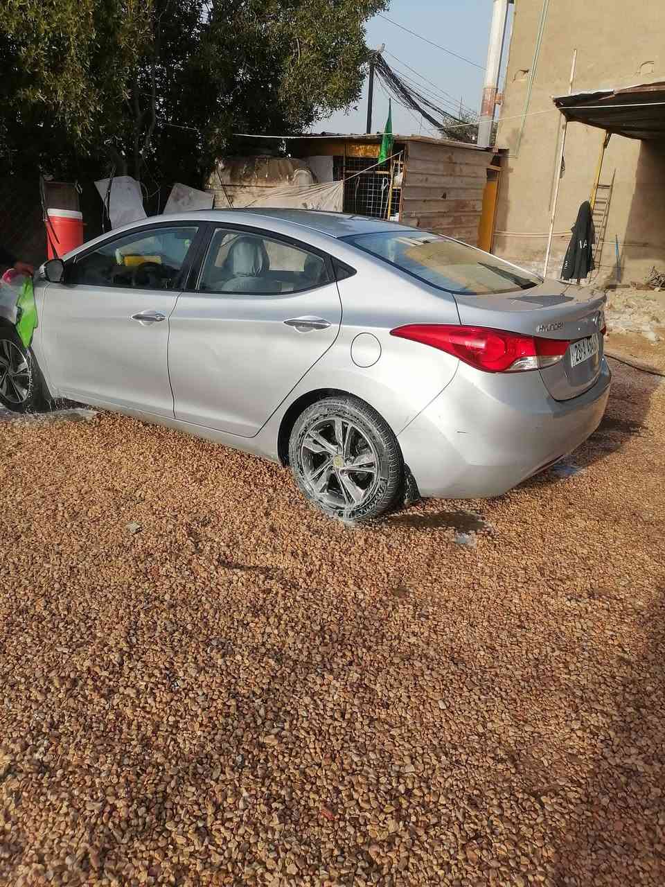 سلام عليكم
سيارة هونداي النترا محرك 1800 
موديل 2012  خليجي
سياره فول من عدا البصمه
سياره بيه قطعه وحده صبغ جاملغ امامي
حداديه جديده كامله
هزه جديده قبل سبوعين
سياره جاهزه من كلشي
سعره 115 وبيه مجال
عنوان كربلاء حي لعامل
***********
