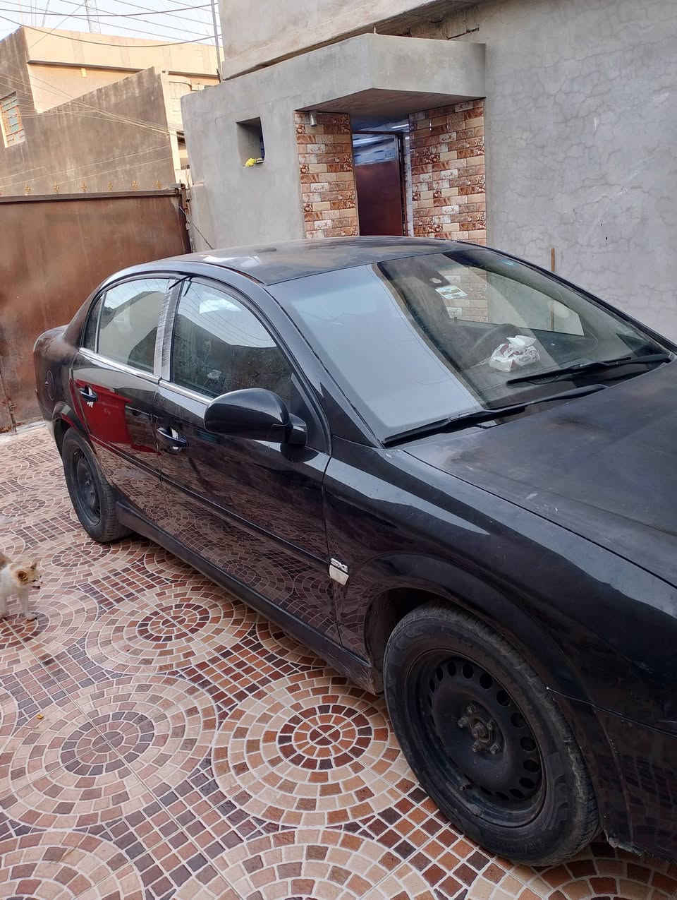 سيارة للبيع فيكترا موديل 2004 رقم كركوك تبريد السعر 55 ورقة وبيها مجال للشراي فعلا الاتصال على الرقم
***********

