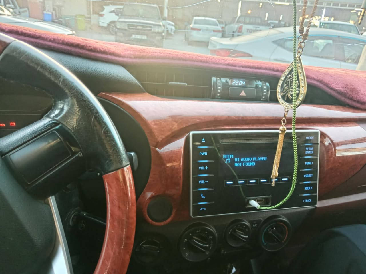 هايلوكس 2019 كفاله عامه
المكان نجف ناحية القادسيه 

السعر 260 وبيها مجال 

رقم أنكليزي واسط بأسمي تحويل مباشر 

*********** بي واتساب
@إشارة
