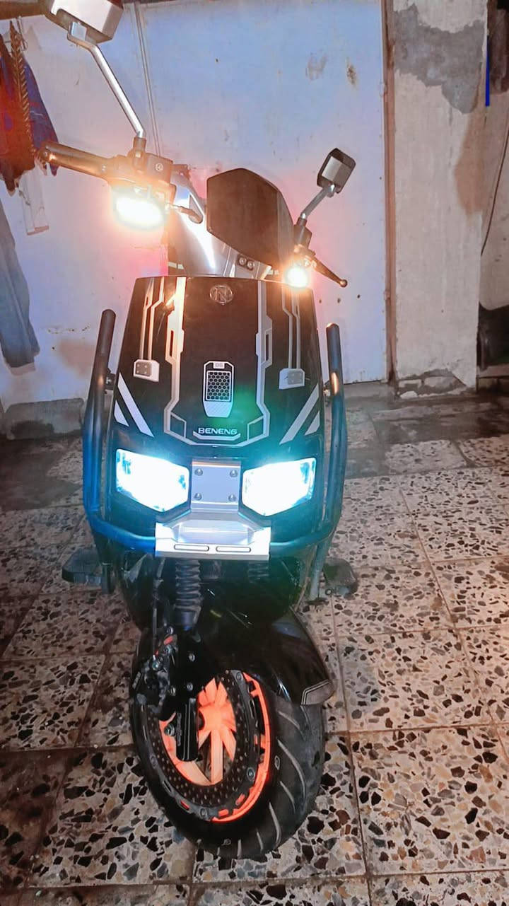 دراجه شحن للبيع وحش فضائي 
6بطاريات مصطره
4نمر +بك 
تحديد سرعه 
درجه نضام شركه 
سعر خاص /***********
