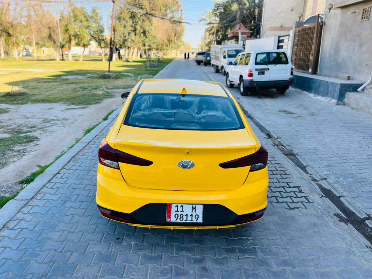 السعر 123 وبيه مجال
الاستفسار *********** مكان السياره كربلاء 
سلام عليكم هونداي النترا موديل 2019 وارد كندي حادثه قبق جنطه بدون دواخل 
مكينه وكير وحداديه وطخم تاير وتبريد كفاله عامه 
فول موصفات فتحه تحكم استيرن شاشه حساس خلفي امامي تدفىه كشنات بصمه اشاره ترحيب 
مكينه 2000 لا تنقيص ولا تبخير 
مصفره هيىه وغرمات سنويه 2030 رقم بغداد دولي
