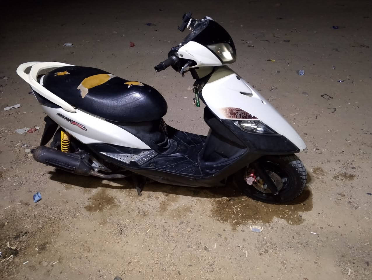 السلام عليكم دراجه للبيع السعر 550 وبيها مجال نوزل مو كابريتر


**إذا كنت صاحب هذا الإعلان وتريد حذفه لأي سبب، رجاءا أرسل رسالة إلى الدعم الفني**