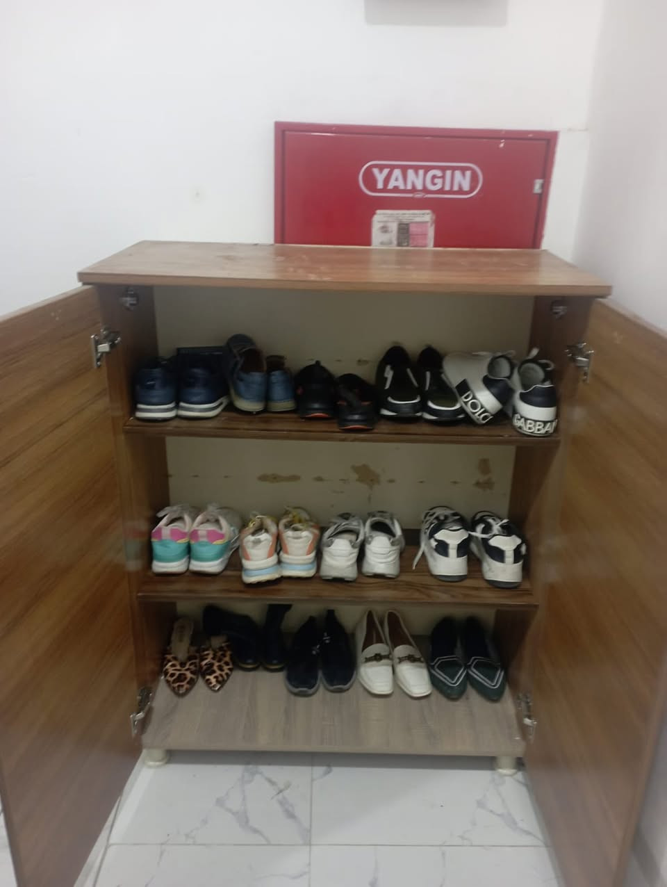 دولاب خشب ٩٥*١٢٠ السعر ٢٠ الف بدون معاملة وماعندي توصيل


**إذا كنت صاحب هذا الإعلان وتريد حذفه لأي سبب، رجاءا أرسل رسالة إلى الدعم الفني**