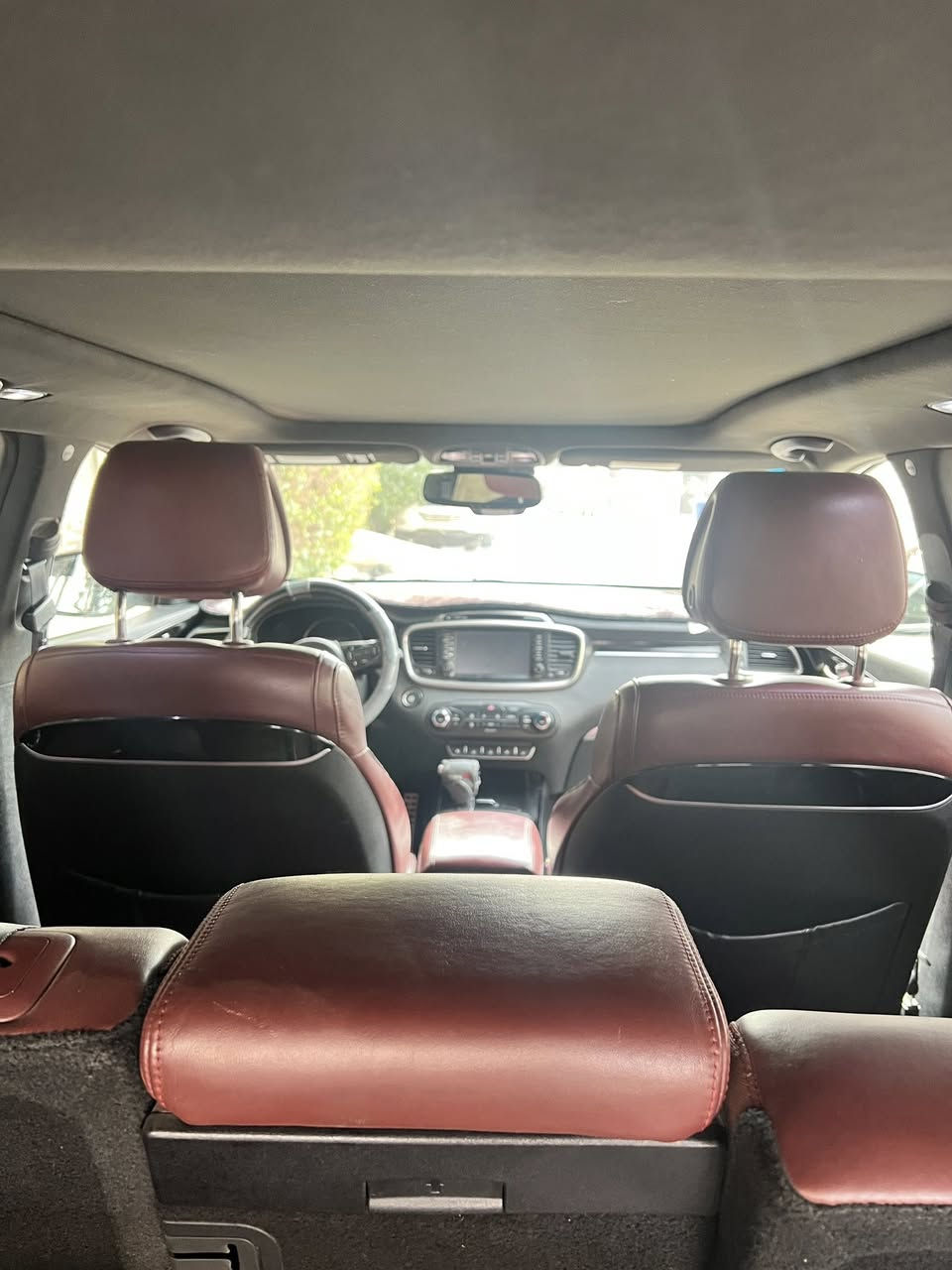 للبيع .. 
سورينتو كندي SXL موديل 2016 نظيفه 
محرك 4 سلندر تيربو والضرر بسيط مثل ما موضع بالسونار 
المكان / كركوك 
السعر 175 ومراوس حسب القناعة 
الرقم / ***********
