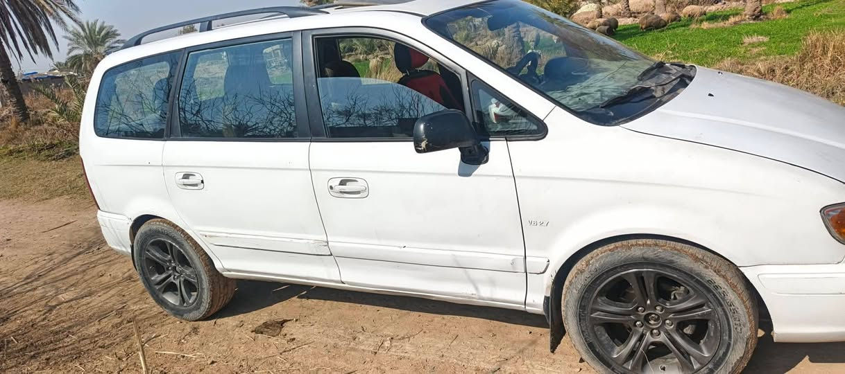 السلام عليكم اخوان تراجيت ٢٠٠٤ سياره جاهزه ب اسمي رقم بغداد ***********
