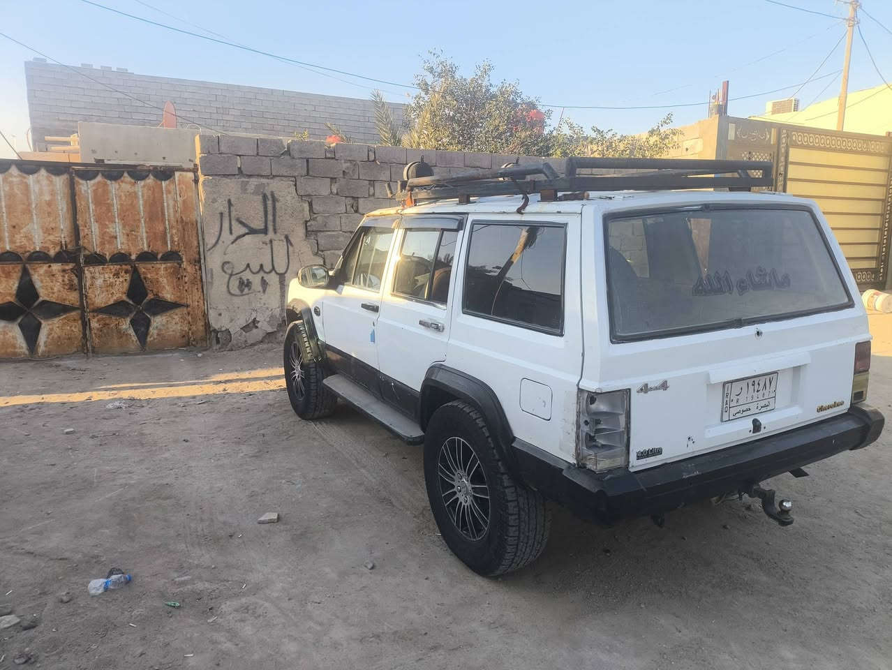 السلام عليكم جيب شيروكي شخاطه موديل 91 محوره محرك وكير بطه كهربائيات كلهة شغاله حداده حلوه تخم تاير جديد رقم بصره سنويه لل27 السعر 35بي مجال مكاني البصره الهارثه للاستفسار ***********
