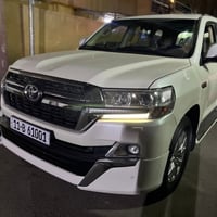 لاندكروز 2018 بريم اصل ام ديفدي بلقماره فول 1/1  ماشيه 130 حقيقي سياره...