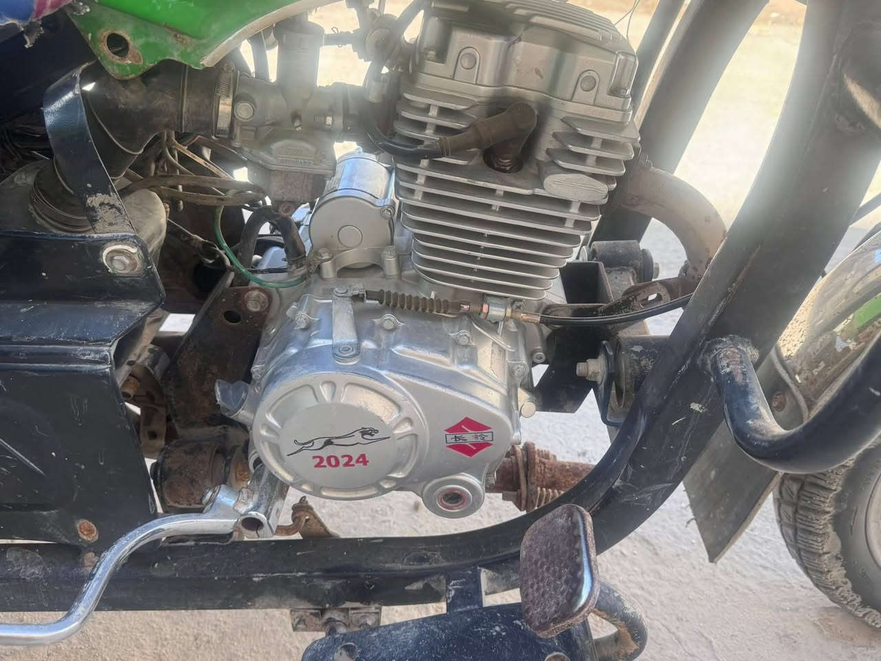 ستوته موديل 22مكينه24نضيفه عداد كتروني وافتح كهربايات جاي نضف بيه مكينه برغي ما مفتوح بيه تايرات جديده سعر مليون و700وبيه مجال حك جيه غرض البيع محتاج مكاني كربلاء الحر صغير ***********
