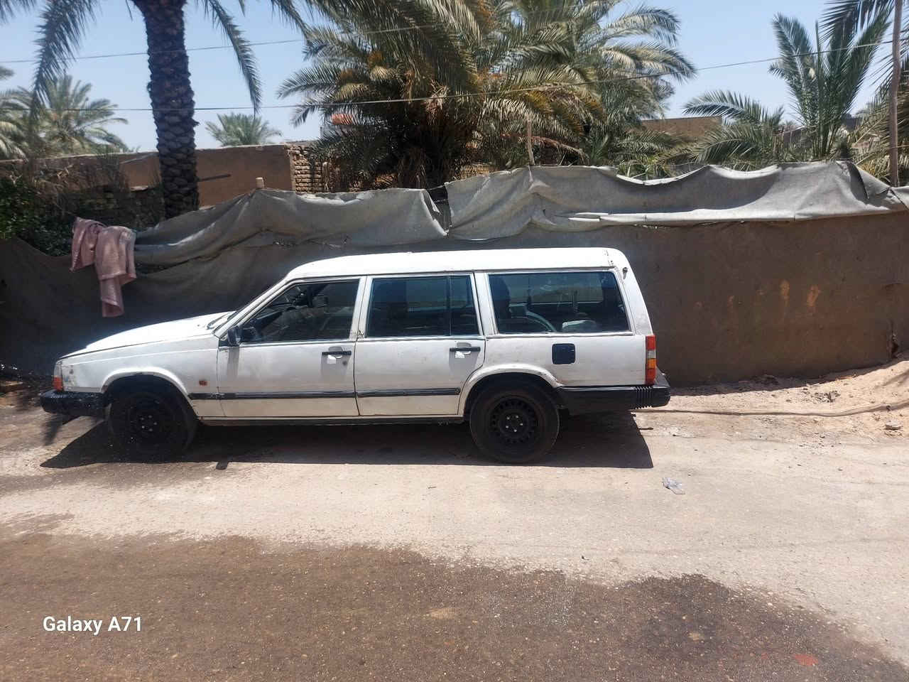 فالفو موديل ٨٨مكينه ونجي وكير الصدر جديد كهربائية كله شغاله الرقم واسط السعر ٣٥ وبيها مجال دوانيه قضاء الشاميه اني امكلف بل نشر هذا رقم الرجال راعيه *********** ابوعلي
