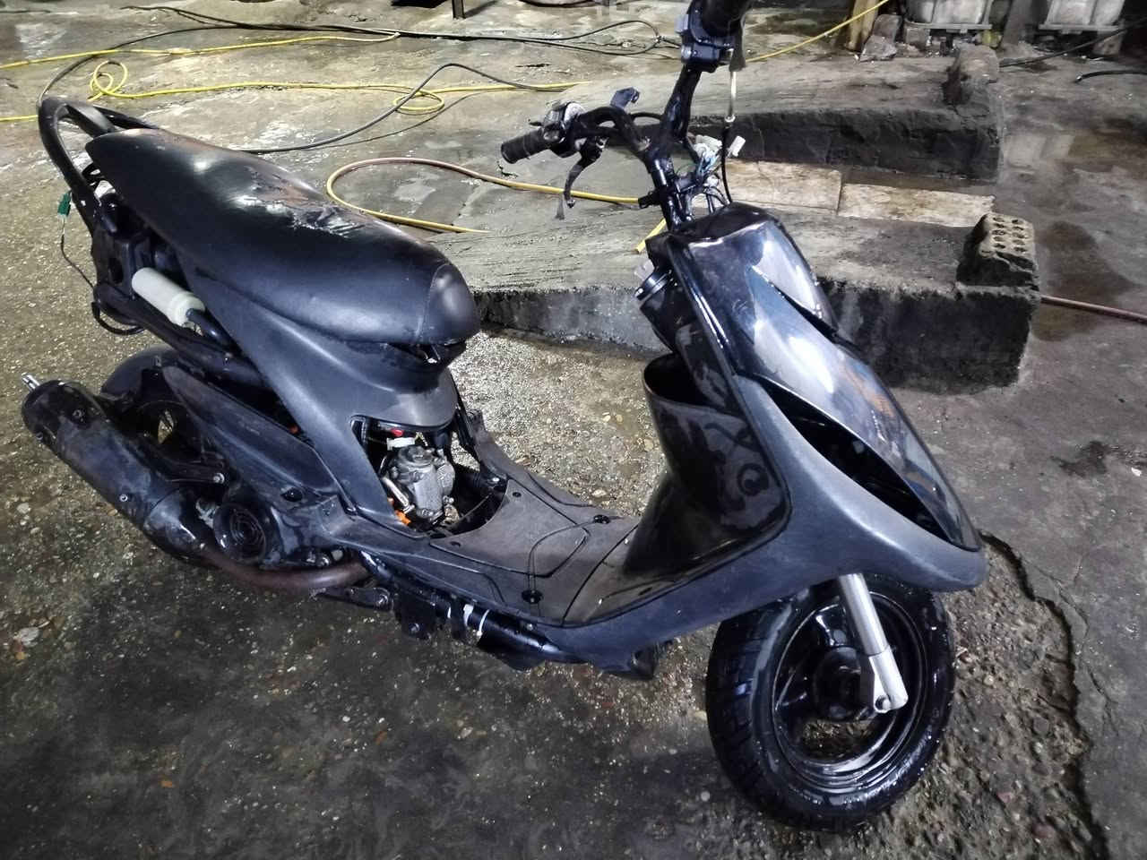 سلام عليكم  دراجه ماكس للبيع  دراجه خير من الله  دراجه كامله اي نقص ما بيه. سعره  300 
 وبيه مجال  ***********
