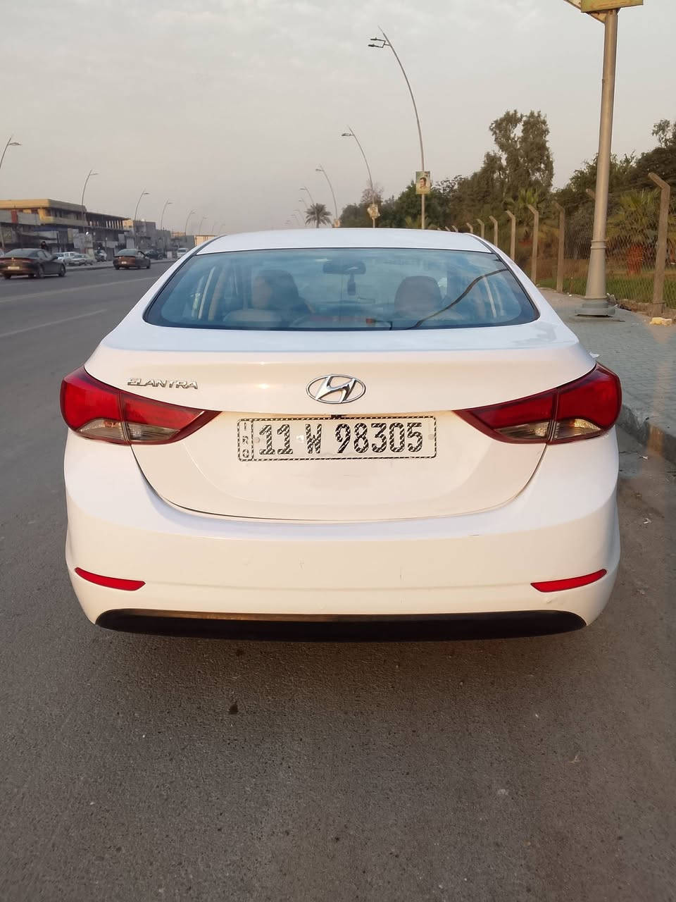 السلام عليكم
النترا للبيع 
2015
فول مواصفات عدة البصمة 
المكان بغداد 
السعر 120 وبيهة مجال 
***********
