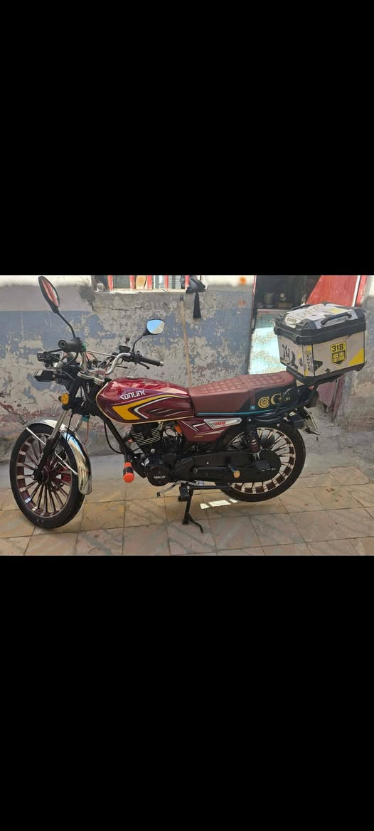 سلام عليكم ورحمة الله وبركاته دراجه سيفان سونيك الأصلي ٢٠٢٥ صارله شهرين طالعه من الوكيل بصمات تشغيل عن بعد دراجه بعده جديده حيل السعر ٩٢٥ قفل قفل بدون الصندوق


**إذا كنت صاحب هذا الإعلان وتريد حذفه لأي سبب، رجاءا أرسل رسالة إلى الدعم الفني**