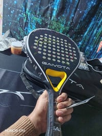 مضرب تنس • صنع برازيلي • قابل تفاوض