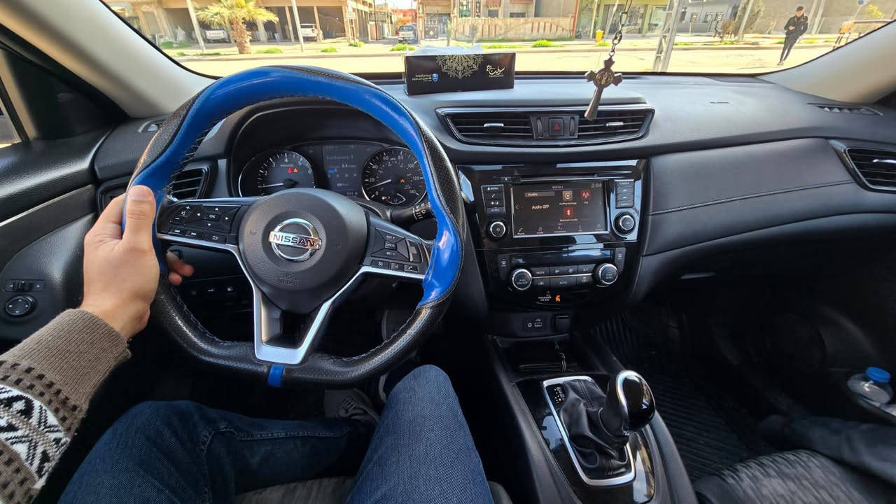 للبيع نيسان روج SV
جاملغ سكن صبغ
باب سكن تعديل بارد شبر
موديل ٢٠١٩
بدون ايرباك بدون دواخل بدون شاصي
محرك ٢٥٠٠ تنفس طبيعي

*مواصفات*
-كشنات هيتر 
-رادار امامي وخلفي 
-كامرة تحديد مسار تثبيت سرعة
-بلاجكتور
-كشن سائق كهرباء
-صندوق كهرباء 
-بصمة تشغيل 
-أبواب بصمة وتشغيل عن بعد
للاستفسار التواصل على ....
*********** واتس اب
