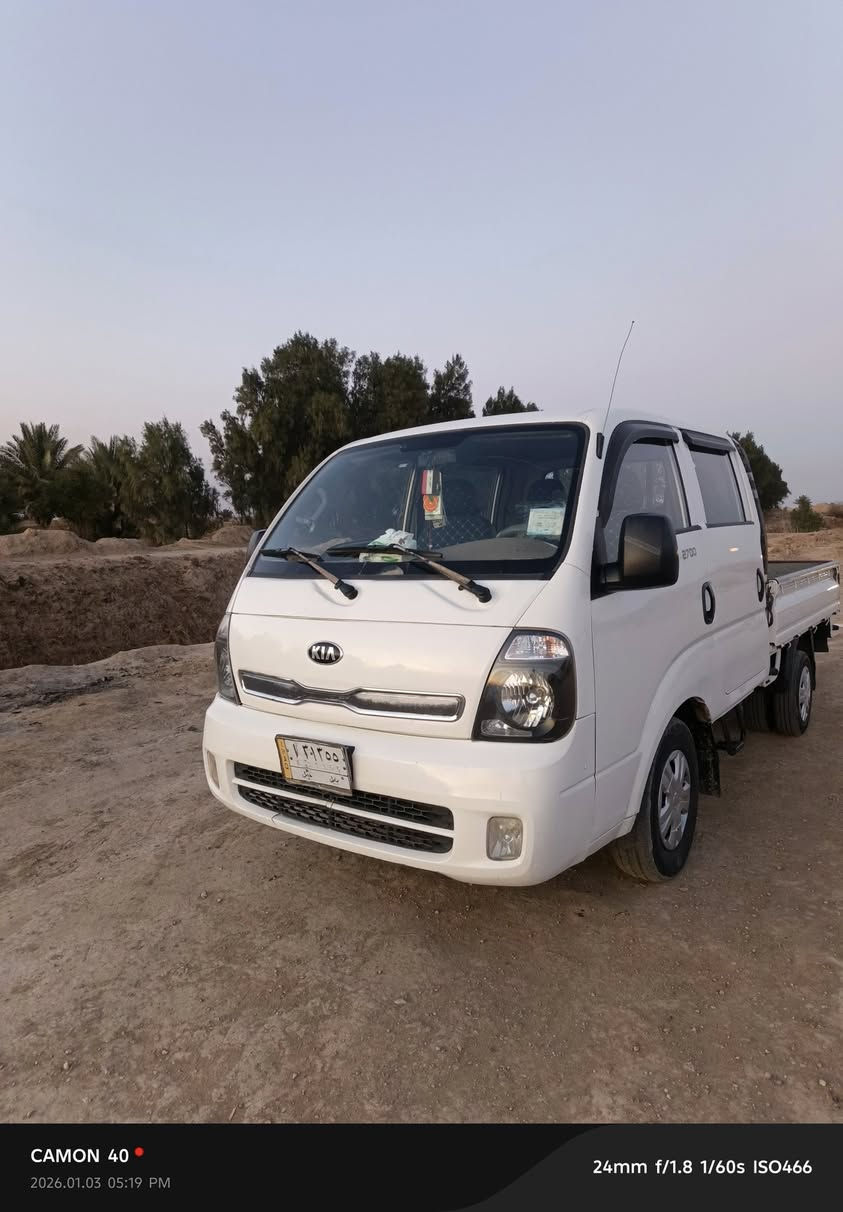 السلام عليكمكيا دبل قماره موديل 2015 رقم بابل بأاسمي  گير ومحرك تخم تاير تبريد تدفئه حداديه جديده كله على الشركه العنوان بابل الشوملي للأسفسار اتصل ع الرقم(***********)
