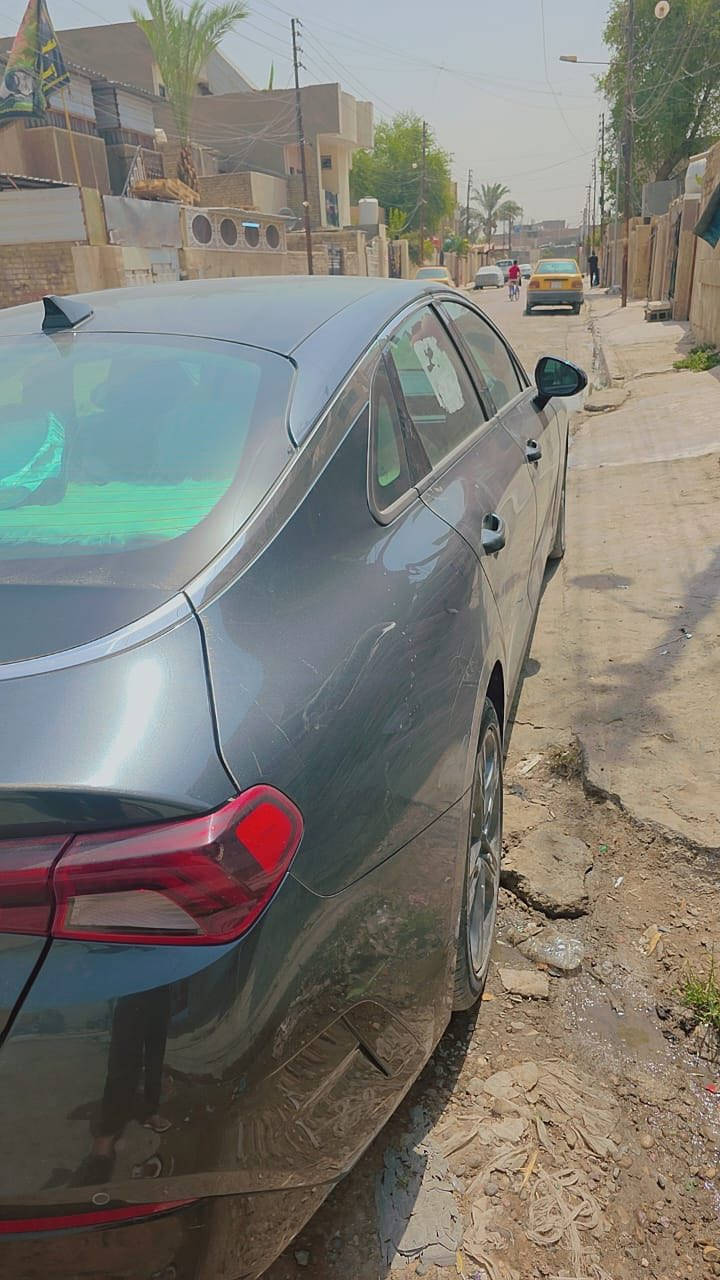 السلام عليكم كي 5موديل 23كلين بدون حادث بل عراق صار بيها حادث جاملغ خلفي صبغ ونص الباب الخلفي فول موصفات مكينه 1600تيربو مكان السياره بغداد السعر 145للتواصل ***********
